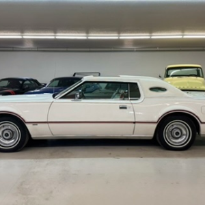 1976 "Lipstick" Lincoln Continental - Image 10