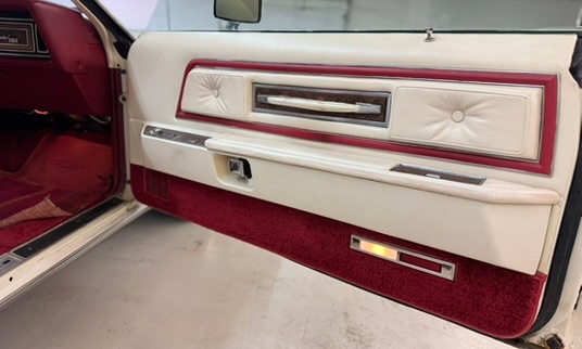 1976 "Lipstick" Lincoln Continental