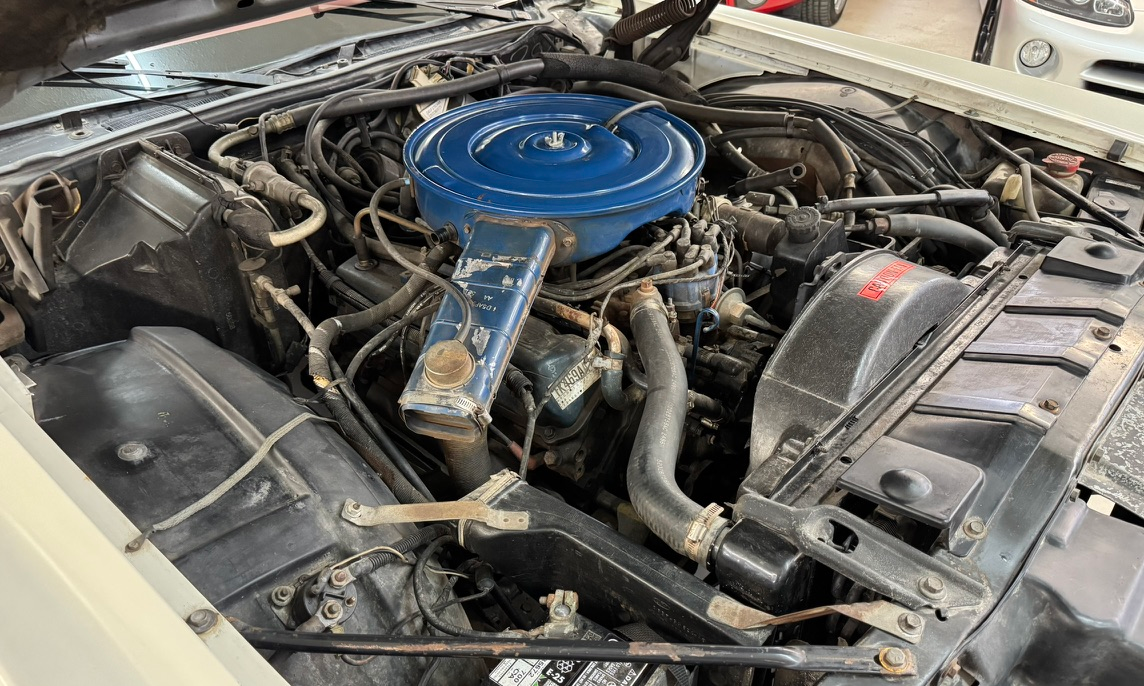 1976 "Lipstick" Lincoln Continental