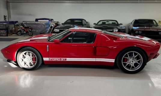2005 Ford GT