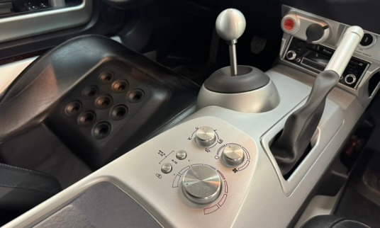 2005 Ford GT
