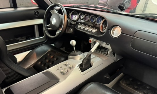 2005 Ford GT