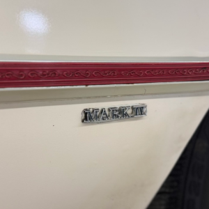1976 "Lipstick" Lincoln Continental - Image 16