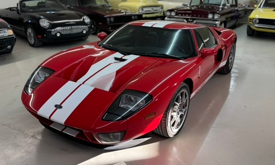 2005 Ford GT