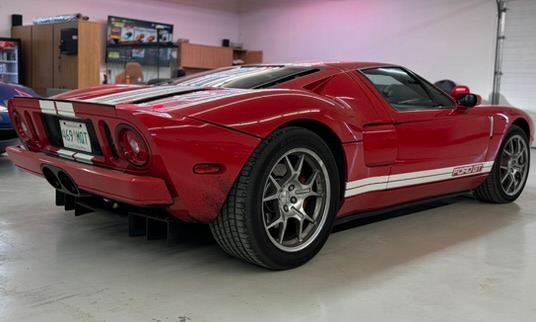 2005 Ford GT