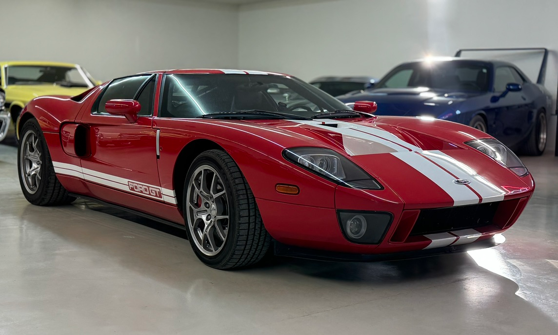 2005 Ford GT
