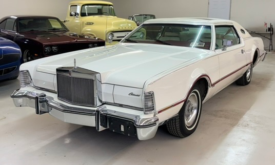 1976 "Lipstick" Lincoln Continental