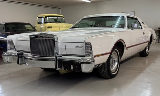 1976 "Lipstick" Lincoln Continental