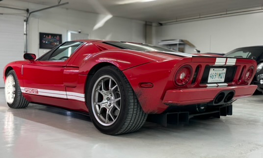 2005 Ford GT