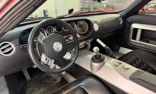 2005 Ford GT