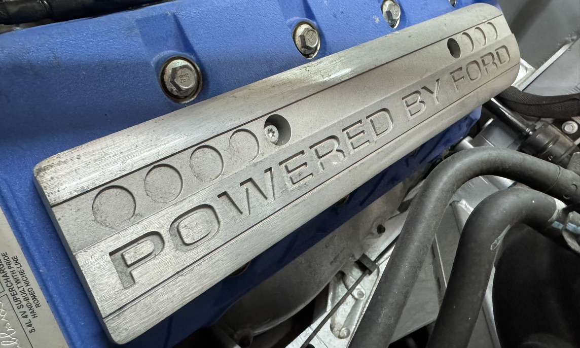 2005 Ford GT