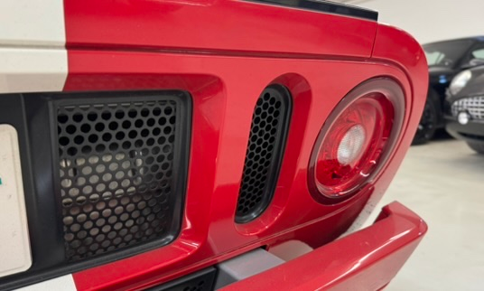 2005 Ford GT