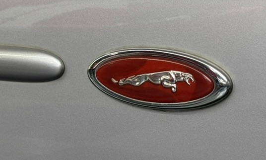 2001 Jaguar XKR