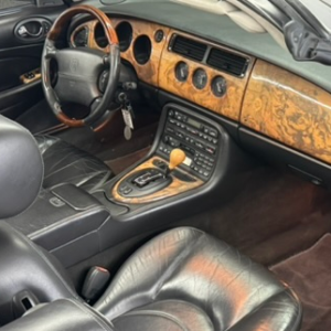 2001 Jaguar XKR - Image 10