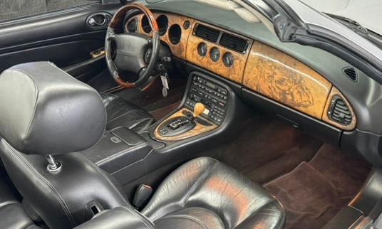 2001 Jaguar XKR