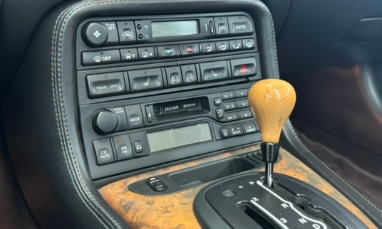 2001 Jaguar XKR