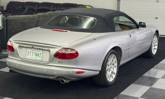 2001 Jaguar XKR