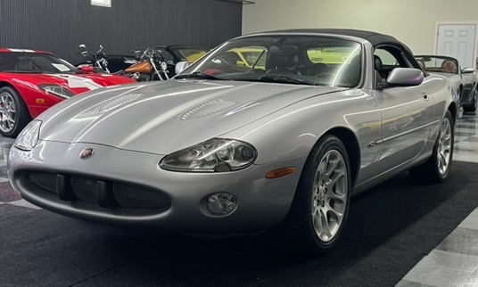 2001 Jaguar XKR