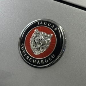 2001 Jaguar XKR - Image 7