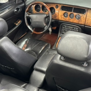 2001 Jaguar XKR - Image 13