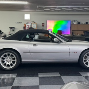 2001 Jaguar XKR - Image 40