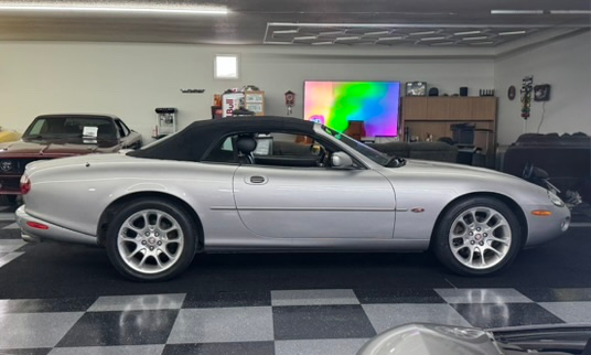 2001 Jaguar XKR