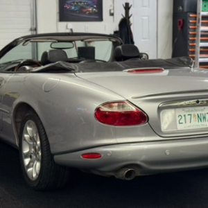 2001 Jaguar XKR - Image 31