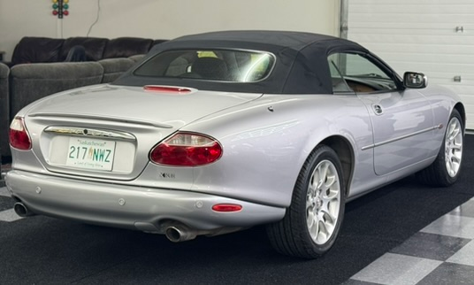 2001 Jaguar XKR