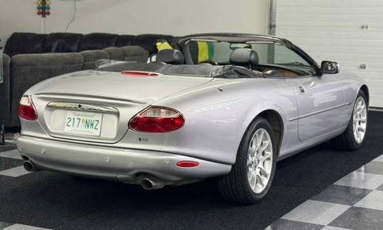2001 Jaguar XKR