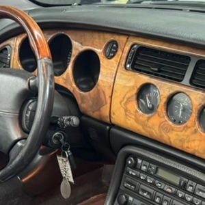 2001 Jaguar XKR - Image 11