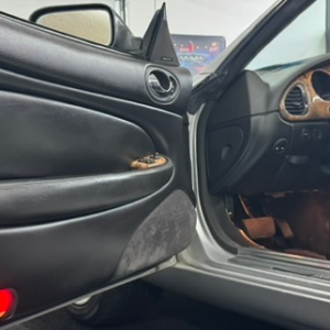 2001 Jaguar XKR - Image 16