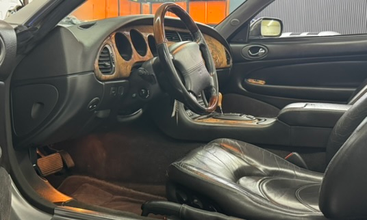 2001 Jaguar XKR